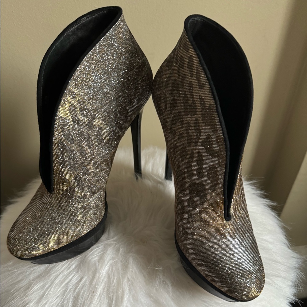 Brian Atwood Stiletto Platform Leopard Bootie Silver Gold Fortosa